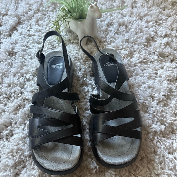 Dansko Shoes - Dansko Comfortable Cute Black Strappy Women's Sandals